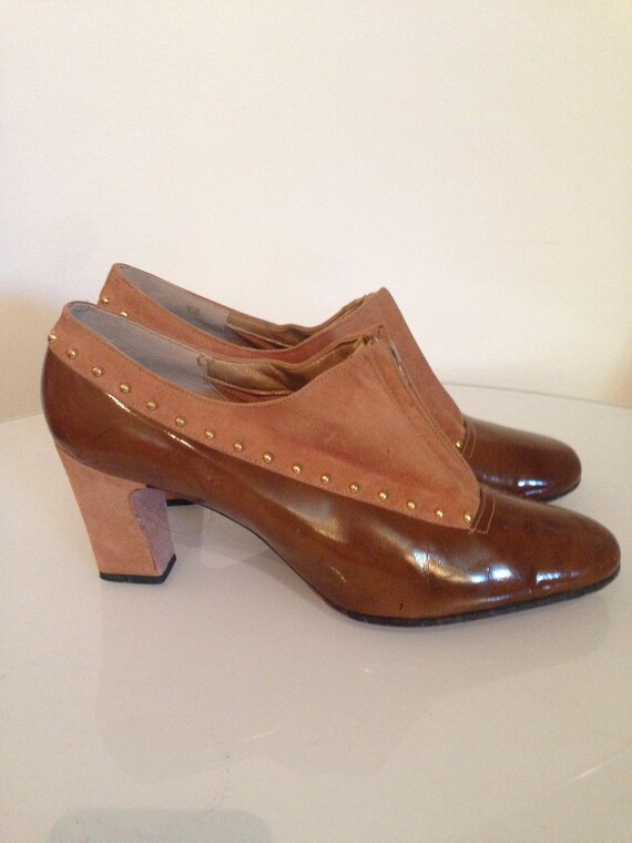 1960s Mod Brown Suede Shoes