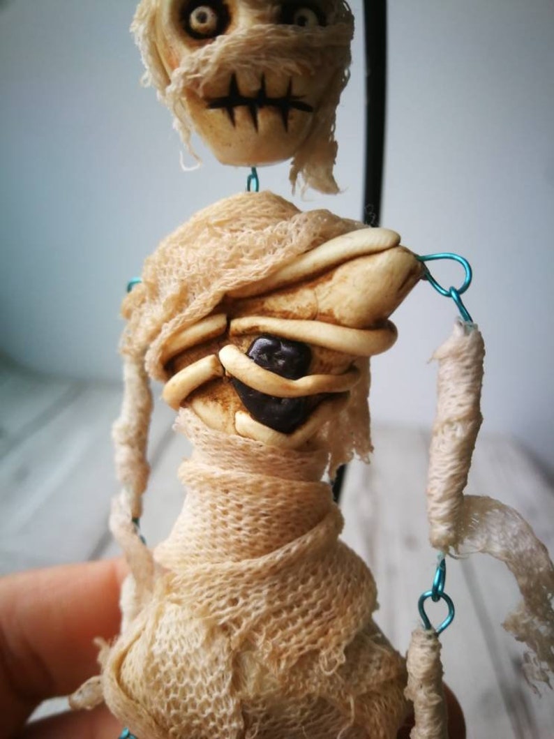 handmade Egyptian mummy with stand. living dead The Mummy creepy cute Halloween Gothic art doll fabulous Gothic ornament