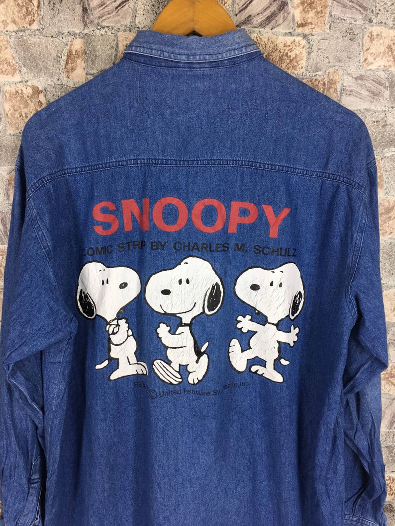 SNOOPY Woodstock Denim Blue Shirt Large Vintage 90/'s Snoopy Joe Cool Peanuts Cartoon Snoopy Comic Strip Blue Denim Jeans Oxfords Size L