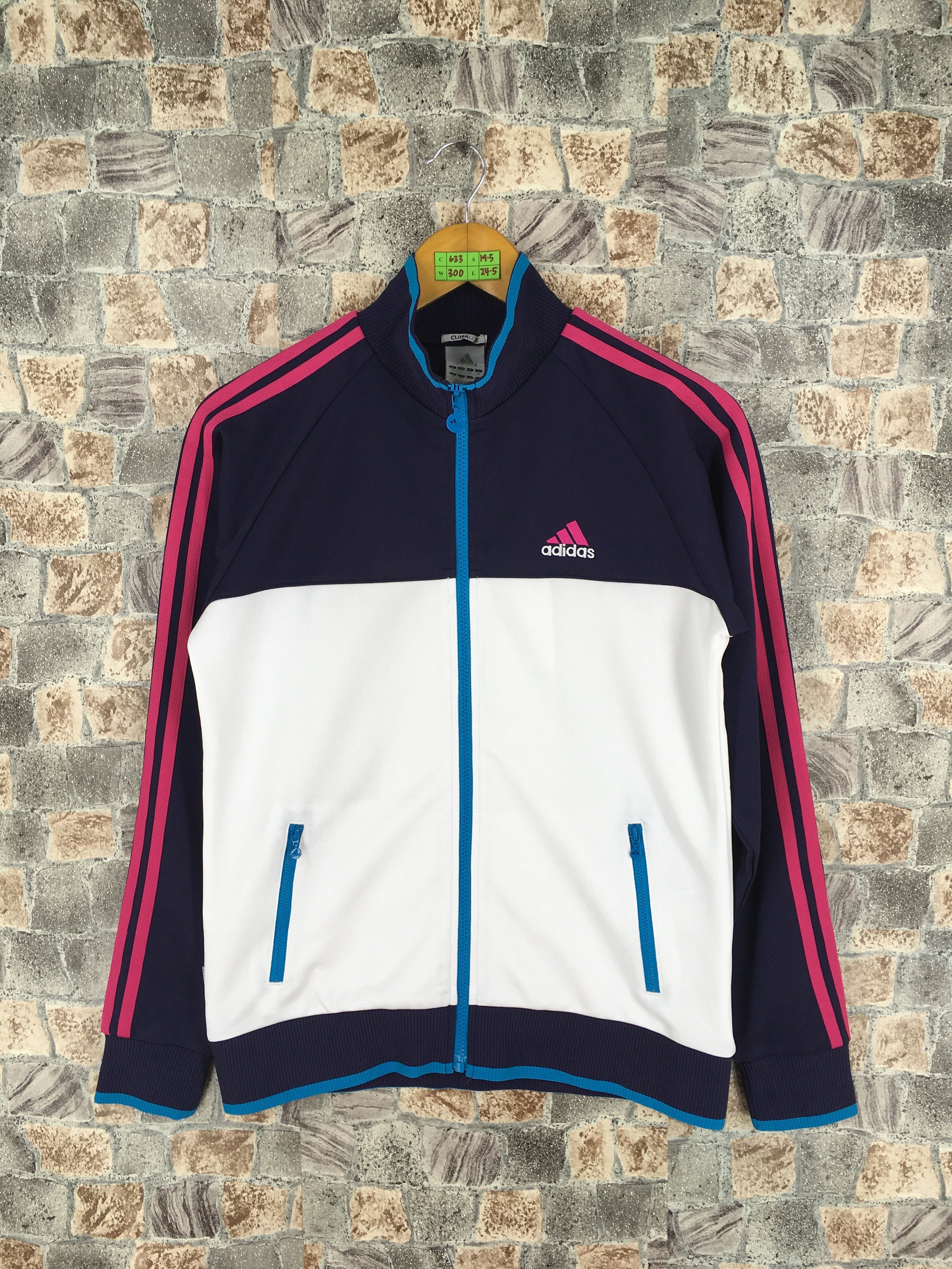 adidas windbreaker outfit