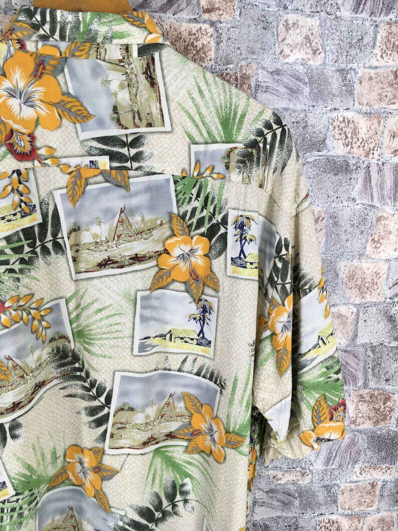 HAWAIIAN Rayon Shirt Men Large Vintage Hula Girl Hibiscus Flower Hawaii Tiki Tropical Honolulu Surf Beach Aloha Rayon Shirt Buttondown L