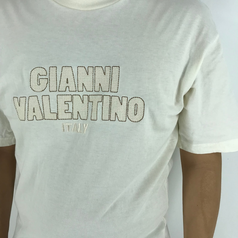 00s Ganni Valentino 短丈 t-shirt kakko 下北沢 00s Ganni Valentino 短丈 t-shirt kakko 下北沢 - メルカリ