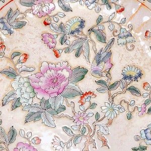 Plate - Hand Painted Chinese &quot;Dynasty&quot; Plate - Wall Hanging - Home Decor