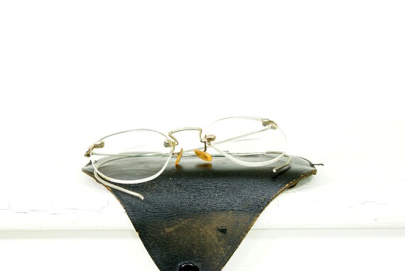 Eye Glasses with Button Snap Case - Material Cult… - image 4