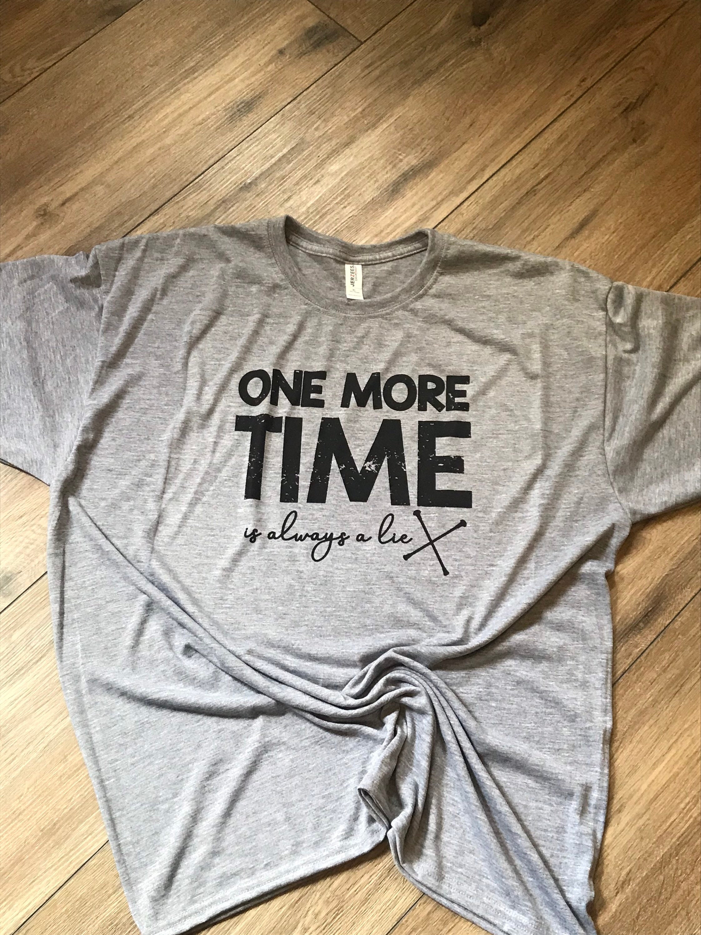 Camiseta t shirt one more time  Produtos Personalizados no Elo7