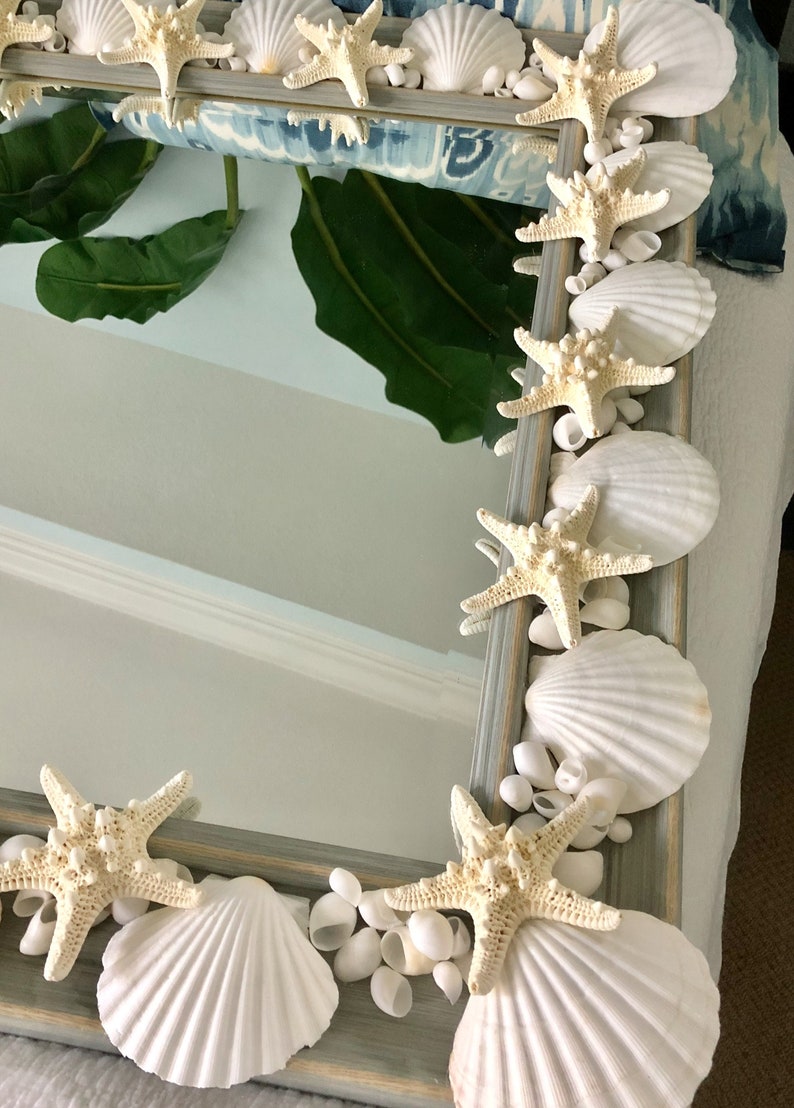 Venetian Mirror With Starfish Embellishments