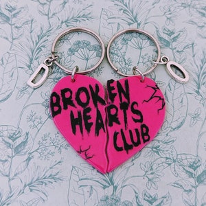 Broken hearts club keychain, set of two keychains, heart Keyring, Halloween keychain, Halloween jewellery, quirky keychain, quirky gifts,