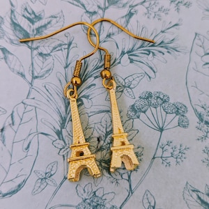 Paris earrings, france earrings, eiffel earrings, landmark jewelry, gifts for her, france jewelry, travel earrings, travel jewelry,