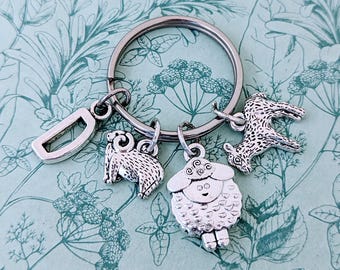 Cute sheep keychain, sheep keyring, sheep lover gifts, ram keychain, sheep charm, lamb keyring, animal lover gifts, farmer gifts,