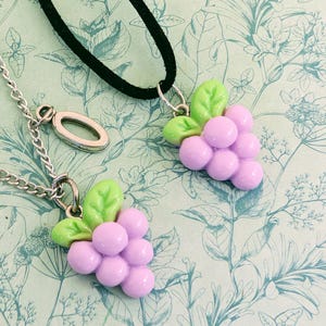 Purple grape pendant necklace, purple grape themed jewellery, grape lover gifts, fruit lover gifts, vegan inspired gifts, novelty fun food,
