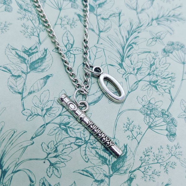 Flute necklace, flute player gifts, flute player jewelry, initial necklace, sister gifts, music lover gifts, bff gifts, flautist gifts