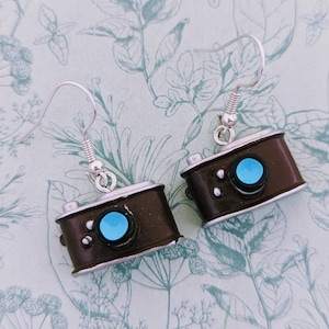 Camera earrings, photographer gifts, photographer earrings, photographer jewelry, gifts for photographer, photographer graduation gift,