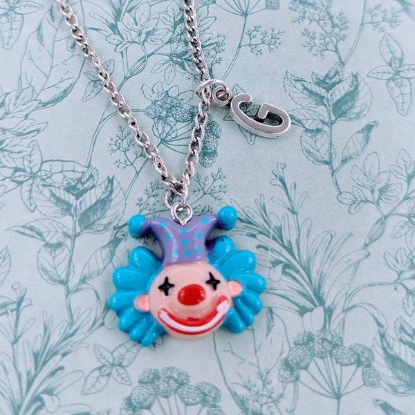 Collier de clown, cadeaux d'amant de clown de bijoux de clown, cadeaux inspirés de clown, thème de clown, thème d'horreur, collier d'horreur, cadeaux sur le thème de cirque,