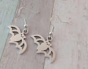 Bat earrings, bat jewelry, Halloween earrings, Halloween jewelry, gothic earrings, gothic jewelry, pagan earrings, pagan jewelry,