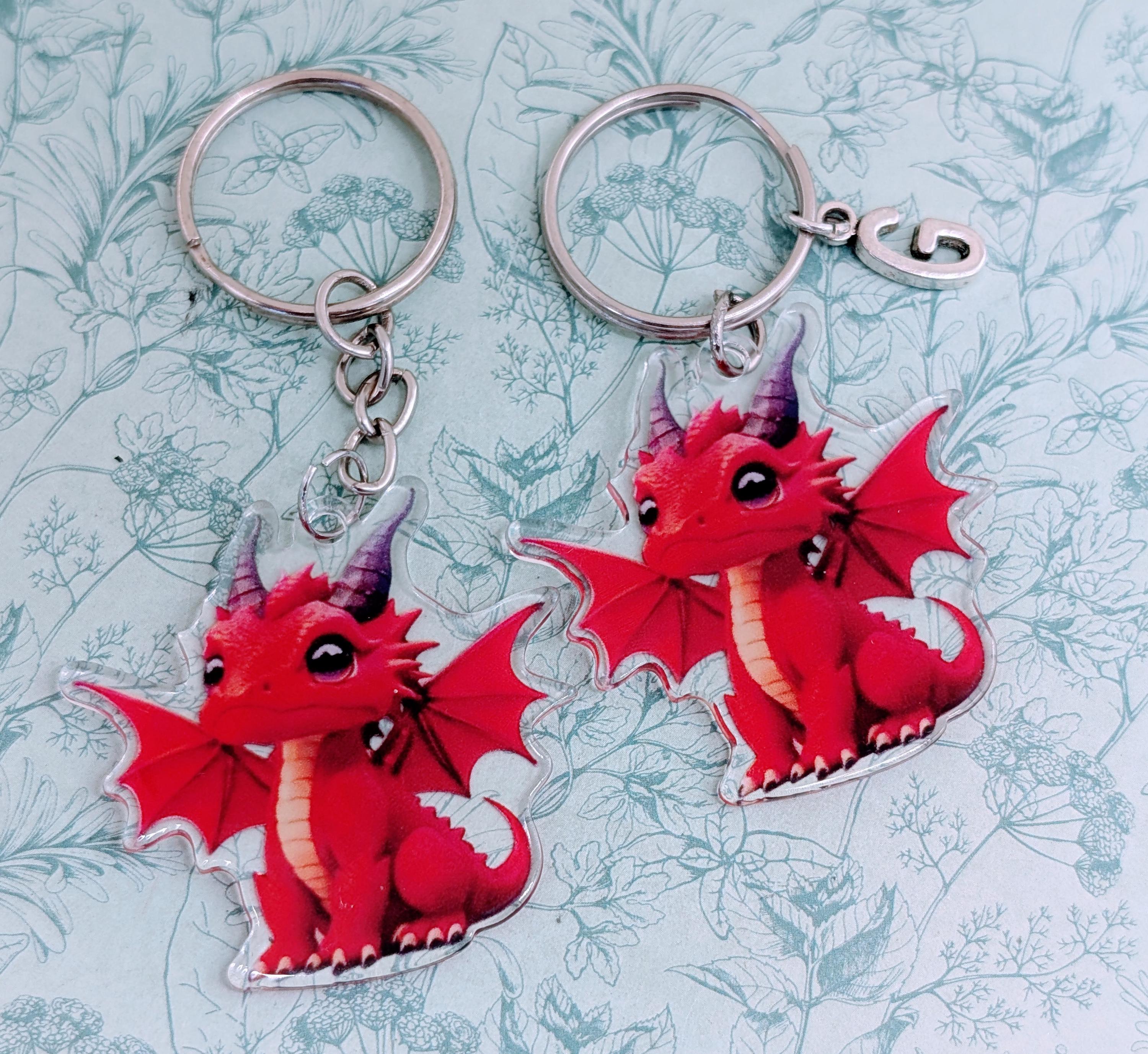 赤いドラゴンのキーホルダー、ドラゴン愛好家へのギフト、ファンタジー
