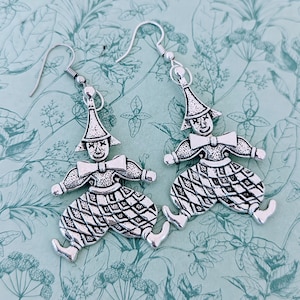 Clown earrings, clown jewelry, novelty earrings, horror lover gifts, fun gifts ideas, clown accessories, clown gifts, horror fan,