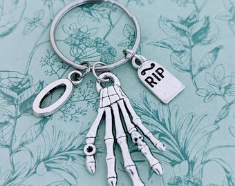 Skeleton keyring, skeleton keychain, gifts for Halloween, anatomy keychain, skeleton hand Keychain, skeleton themed, Halloween themed,