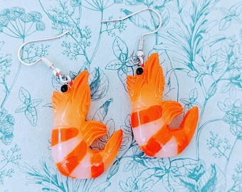 Shrimp earrings, shrimp jewellery, shrimp lover gifts, statement earrings, chef gifts, kawaii earrings, kawaii jewelry, fish earrings,