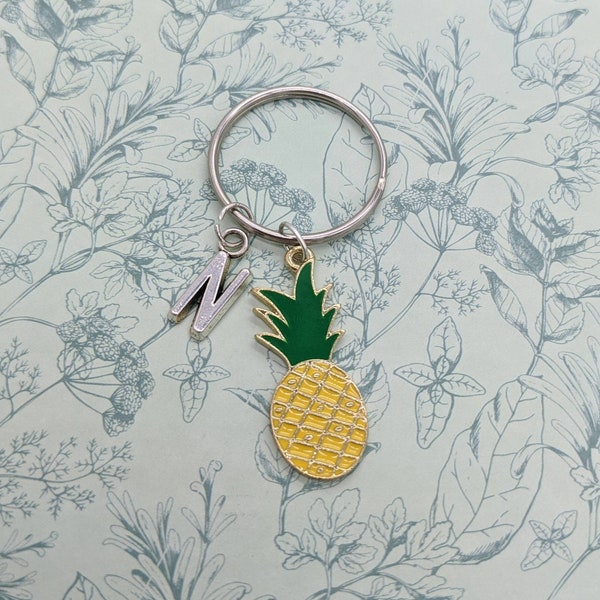 Pineapple keychain, pineapple themed, fruit keyring, fruit themed, vegan gifts, fruit lover gifts, personalised keychain, bff gifts,