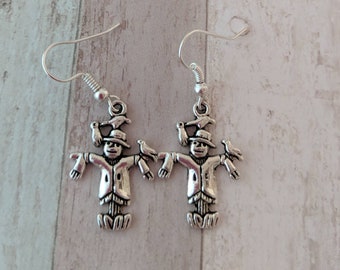 Scarecrow earrings, fandom earrings, quirky earrings, novelty earrings, novelty jewelry, gifts for her