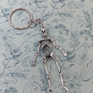 Skeleton keyring, Halloween keychain, skeleton gift, gothic keyring, gothic gifts, skull keyring, skeleton accessories, gothic bag accessory