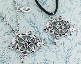 Compass necklace, travelling gifts, wanderlust jewelry, wanderlust necklace, travel gift for her, compass pendant, compass jewelry,