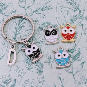 Owl keychain, owl Keyring, owl accessories, owl lover gifts, bird lover gifts, bird watcher gifts, bird keychain, barn owl, owl gifts,