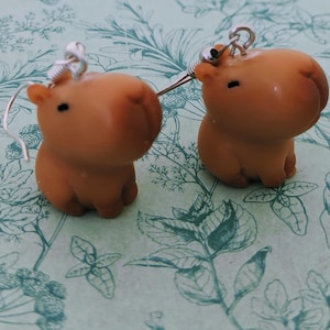 Capybara earrings, capybara jewelry, capybara jewellery, capybara lover gifts, wild animal earrings, wildlife vet earrings, animal lovers