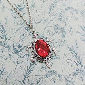 Turtle necklace, tortoise necklace, turtle jewellery, turtle lover gifts, bff gifts, charm necklace, sister gifts, animal necklace,
