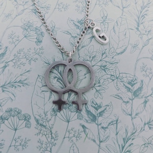 Double Venus necklace, lesbian necklace girlfriend gifts, personalised necklace, lesbian lover necklace, lesbian lover gifts, LBTQ,