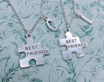 Best friend necklace, best friend gifts, bff gifts, personalised best friend necklace, bestie gifts, friend gift, friendship pendant,