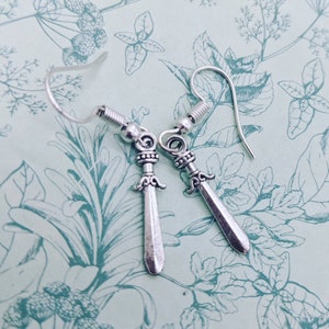 Sword earrings, sword Jewelry, mediaeval earrings, mediaeval Jewelry, medieval gifts, fantasy gifts, geek earrings, geek gifts, bff gifts