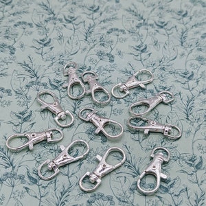 Bag clasps available with Keyrings from melspridejewellery,