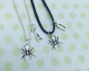 Spider necklace, tarantula necklace, tarantula jewellery, spider jewelry, spider lover gifts, tarantula keeper gifts, Halloween necklace,
