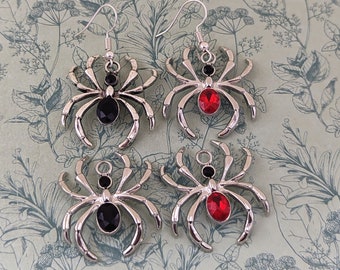 Spider earrings, spider jewelry, gifts for spider lovers, tarantula earrings, tarantula gifts, Halloween earrings, Halloween jewelry, insect