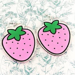 Strawberry earrings, statement earrings, Strawberry jewelry, fruit earrings, kawaii earrings, kawaii jewellery, fruit lovers, fruit gifts,