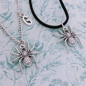 Tarantula necklaces, tarantula jewelry, spider themed gifts, tarantula inspired gifts, gifts for spider owners, Halloween inspired necklace