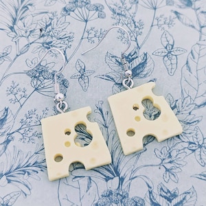 Cheese earrings, cheese lover gifts, cheese jewellery, foodie gifts, food lovers, food earrings, novelty earrings, cheese slice, fun jewelry