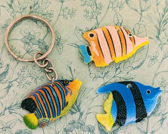 サファイア原石入り 熱帯魚 キーホルダー il_340x270.7132645795_8eqw.jpg