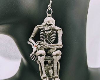 Skeleton earrings, statement earrings, skeleton jewelry, Halloween earrings, Halloween jewellery, Halloween gifts, gothic earrings,