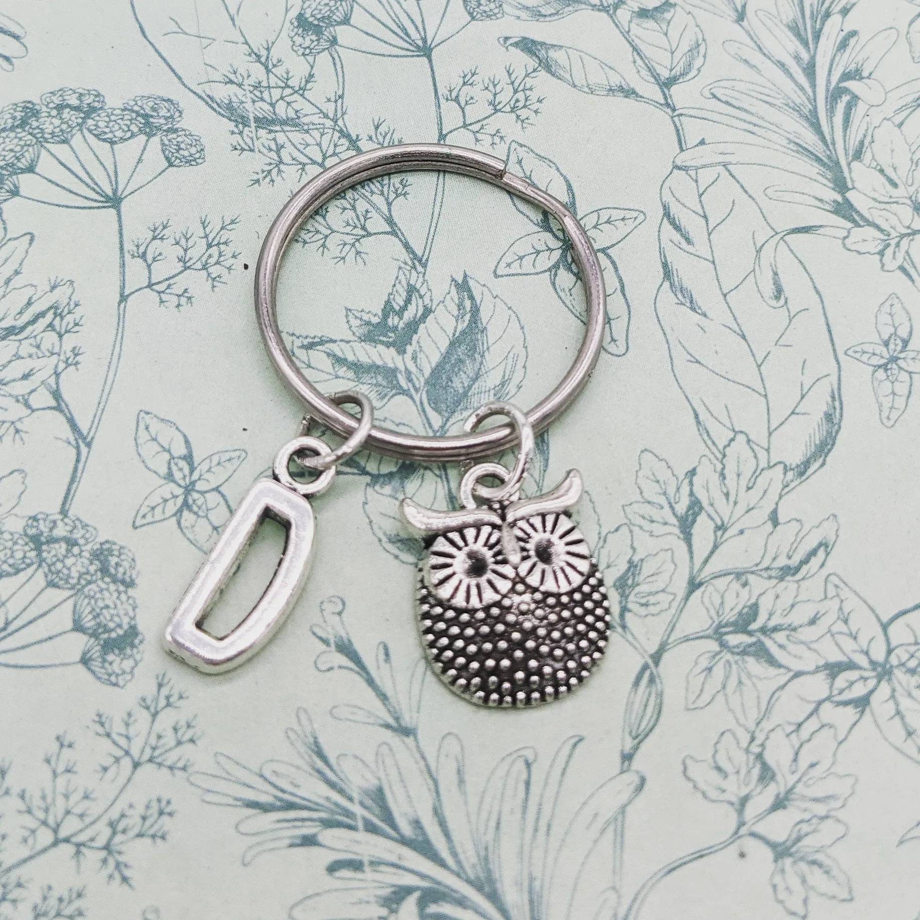 Owl keychain, owl Keyring, owl gifts, personalised keyring, birthday gifts, bird keychain, bird love