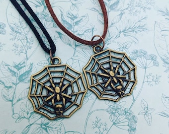 Spider pendant necklace, gothic necklace, gothic inspired gifts, spider web necklace, punk inspired gifts, punk jewellery, spooky necklace