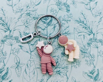 Llavero de astronauta, llavero espacial, regalos temáticos espaciales, accesorios para planetas, llavero inicial de astronauta, regalos para amantes del espacio, llavero espacial,