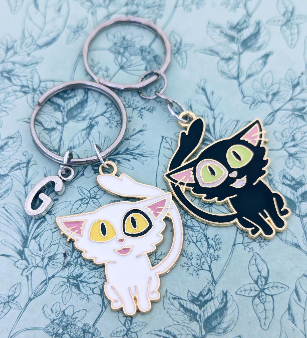 Cute Black Cat Keychain, White Cat Mom Gifts, Stocking Fillers for