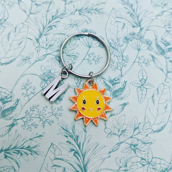 Sun keychain, sun gift, initial keychain, bff gifts, sister gifts, sun charm, birthday gifts, happy gift, personalized gifts, gift ideas,