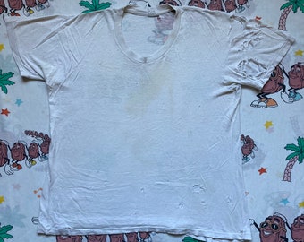 Vintage 60’s Vardon Thrashed Blank White T shirt, size Medium Destroyed Undershirt