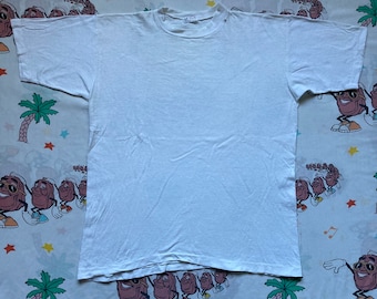 Vintage 80’s Blank White Cotton T shirt, size Medium Basic Tee Undershirt