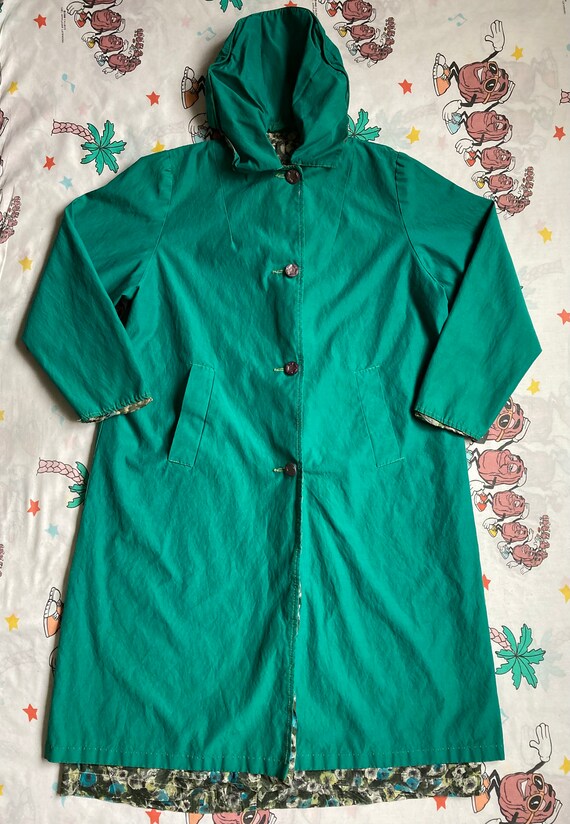 Kelly green shop raincoat