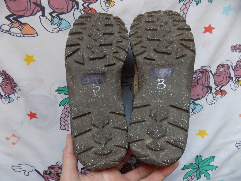 nike hiking boots 1990