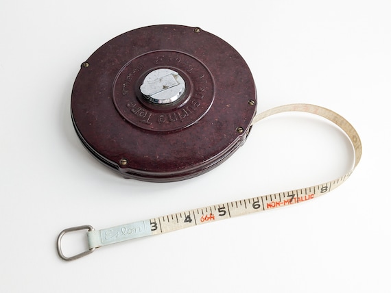 Eslon Measuring Tape, 66ft PVC Fibreglass Fabric Strip, Vintage Tools, Film  Props, Shop Display, Large Bakelite Case, Osaka Adoheya Japan -  Sweden